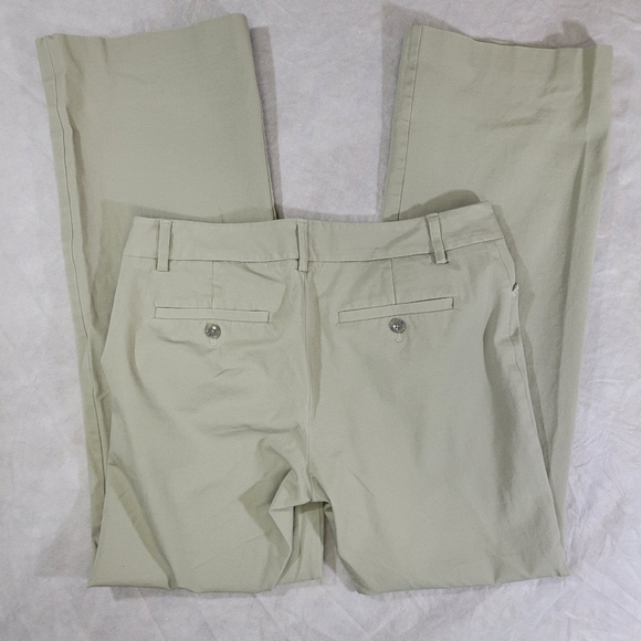 Eddie Bauer Womens Slightly Curvy Fit Khaki Pants - Size 6 - Picture 4 of 15